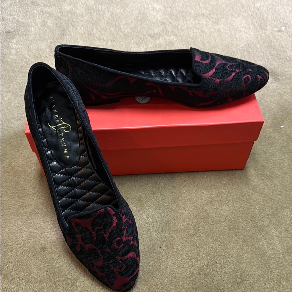 Ivanka Trump Black and Red Flats with Elegant Pattern